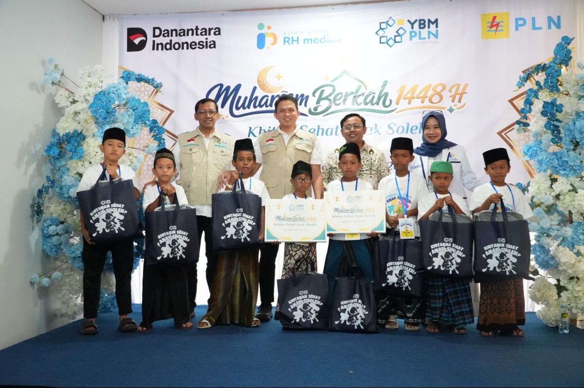 PLN Yogyakarta Khitan 51 Anak Lewat Program Muharram Berkah 1448 H